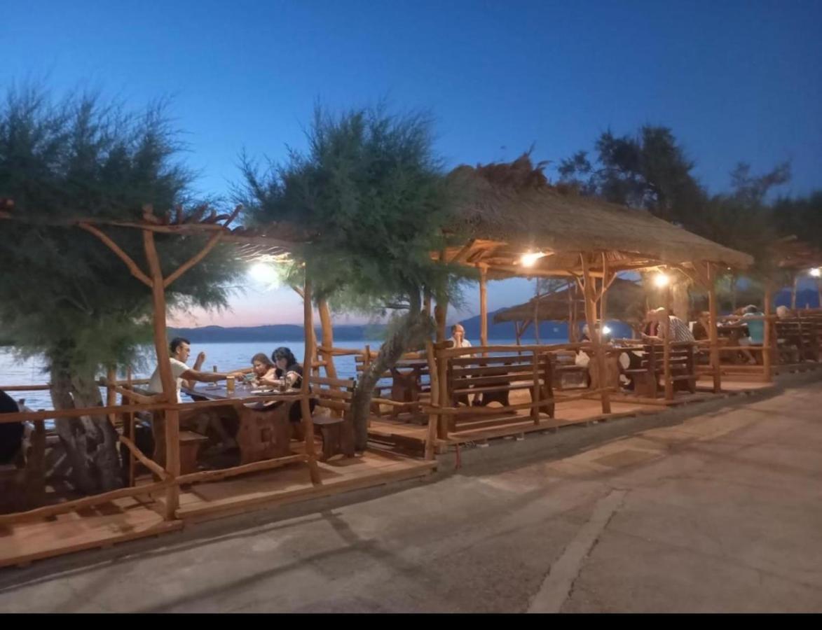 Holiday Home Jelena Zastrazisce Exterior photo