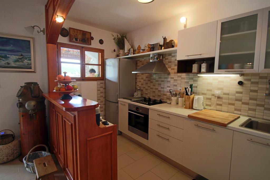 Holiday Home Jelena Zastrazisce Exterior photo