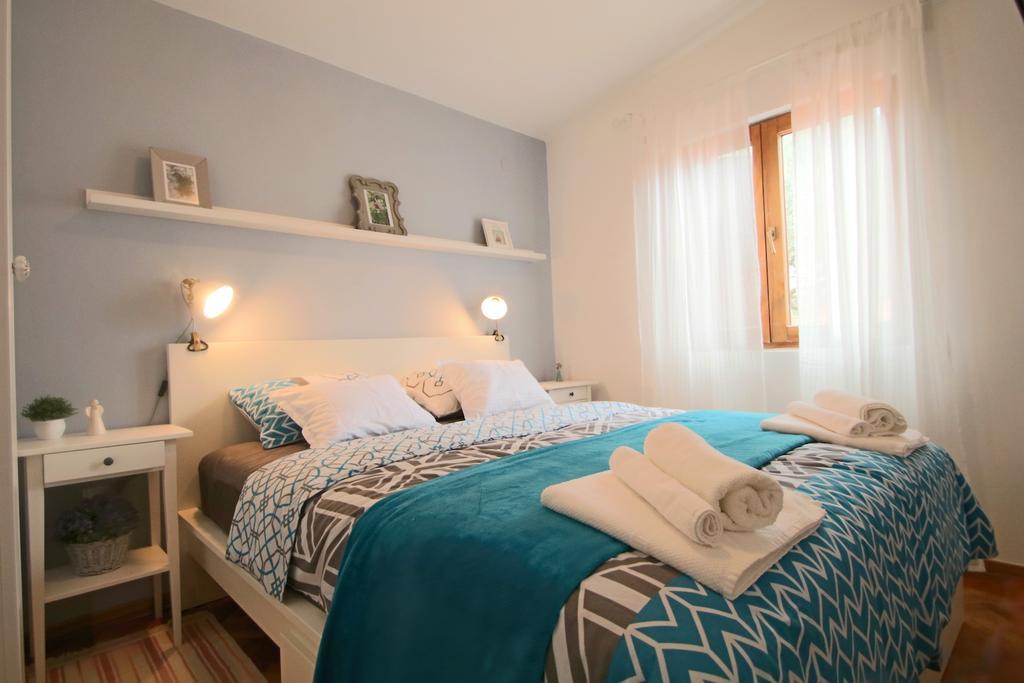 Holiday Home Jelena Zastrazisce Exterior photo